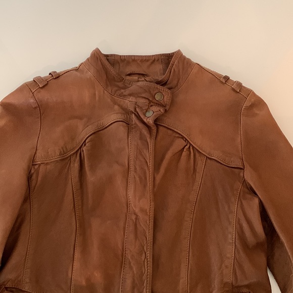 Cole Haan vintage-leather bomber, fully-lined. ✨LIKE NEW✨ - Picture 3 of 12